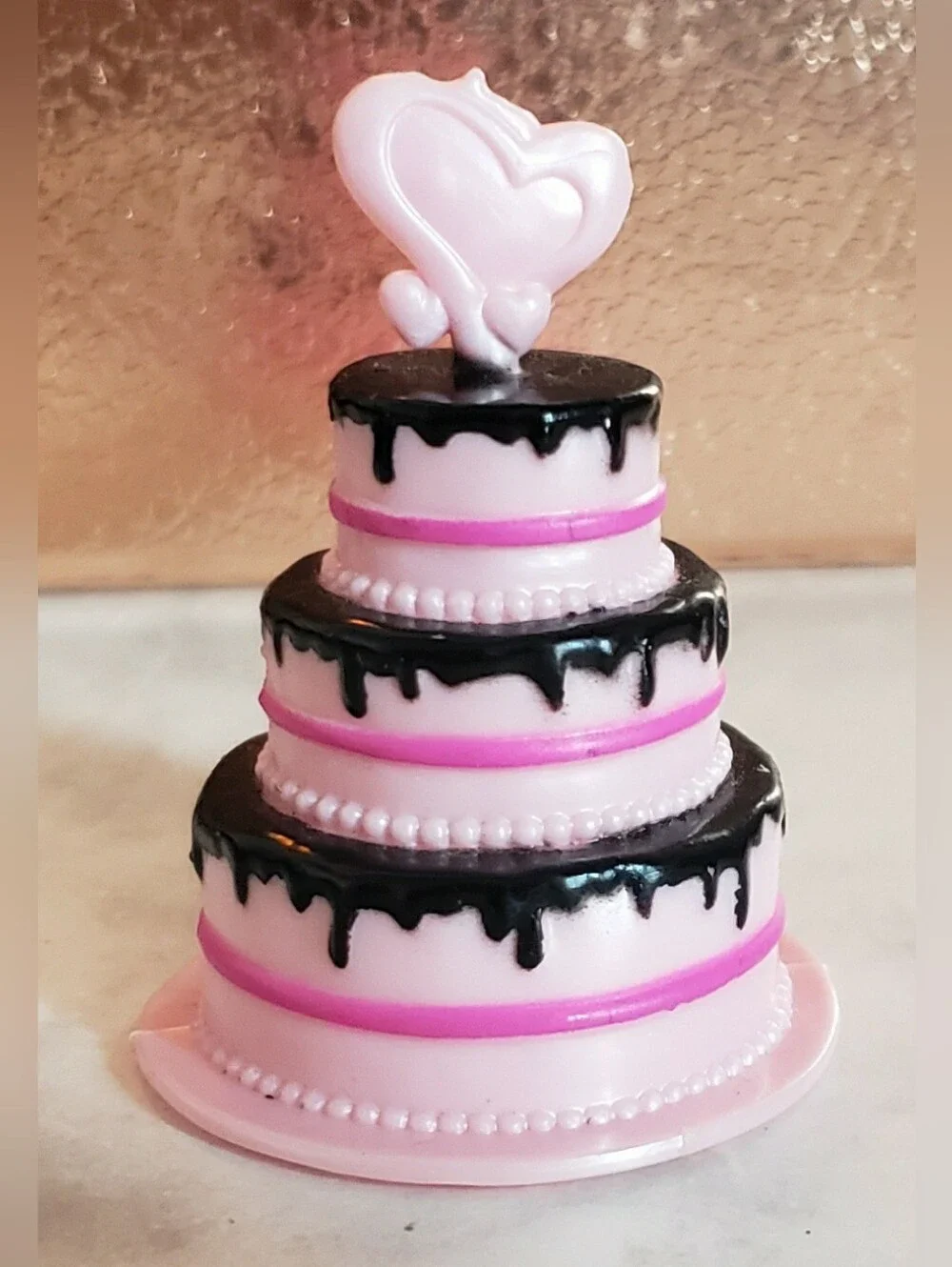 2011 Monster High Draculaura's SWEET 1600 Cake Accessory 1:6 Scale Barbie Size